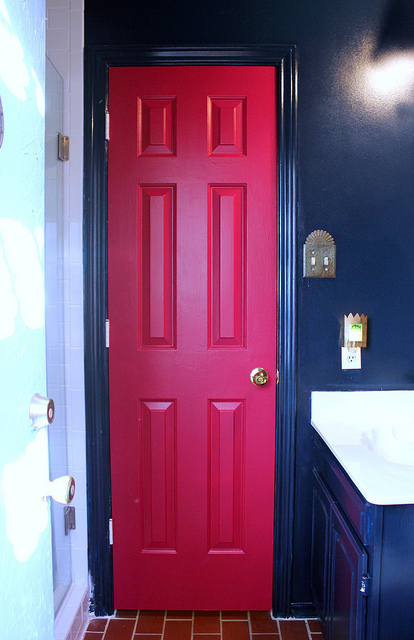 {Pool Bathroom} The Doors are Painted! - Hi Sugarplum!