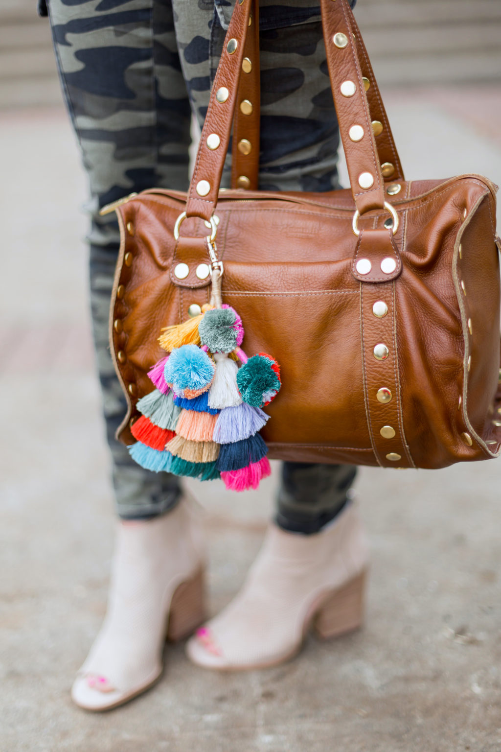 hi sugarplum camo spring outfit