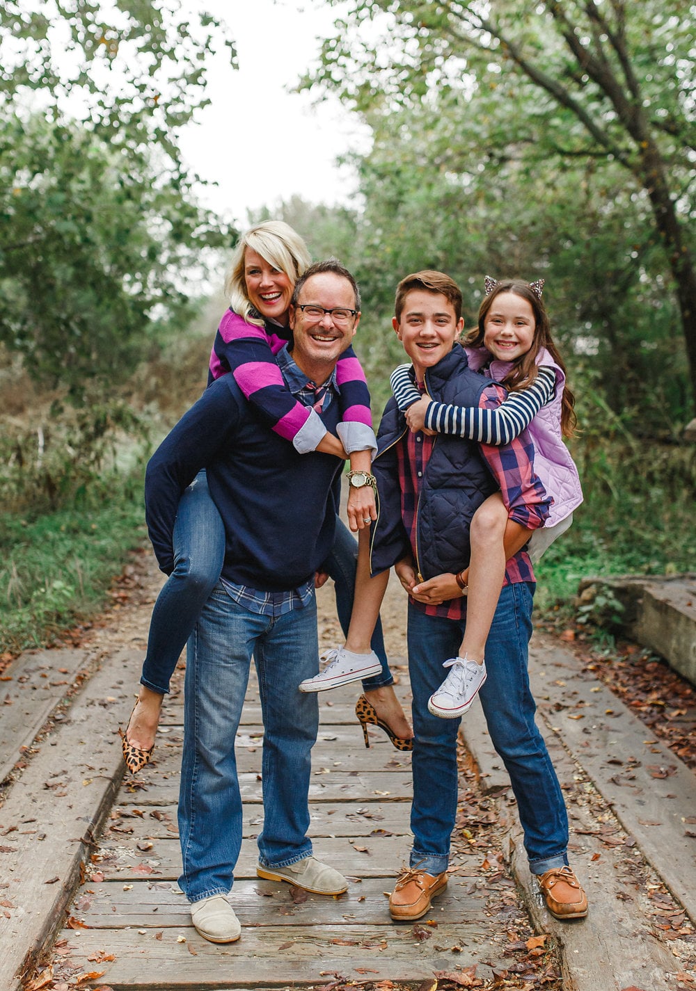 happy family card photo