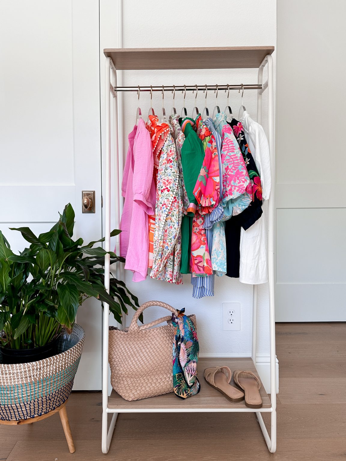 10 Darling Spring Tops - Hi Sugarplum!