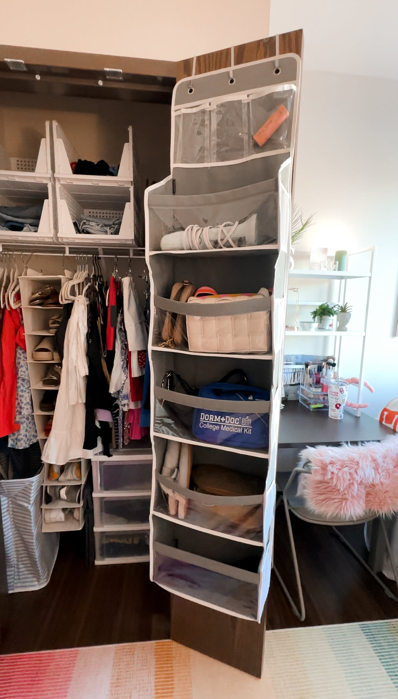 Dorm Room Essentials, Designs & Move-In Tips - Hi Sugarplum!